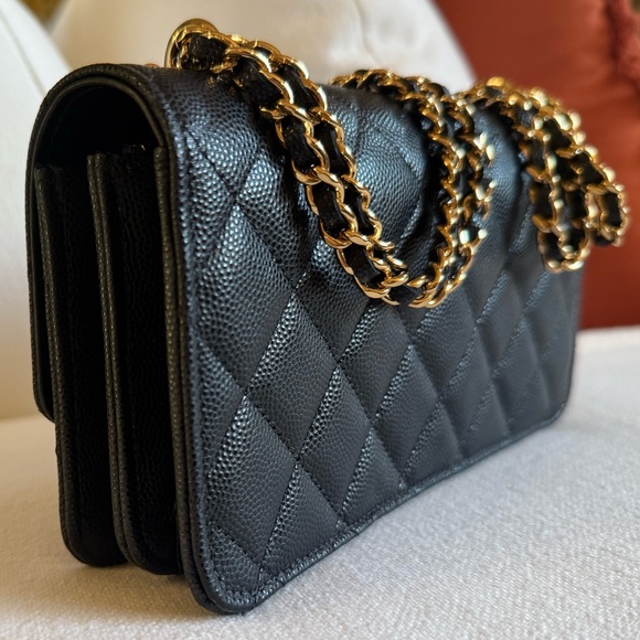 CHANEL
Shiny Caviar Quilted Flap Charm Wallet On Chain WOC Black - Picture 6 of 16